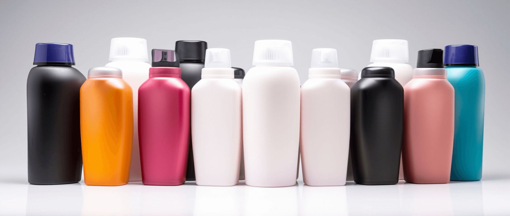 Bouteilles shampoing pleines